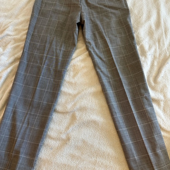 Banana Republic Charcoal Checkered Pants - Size 8 - Picture 7 of 14